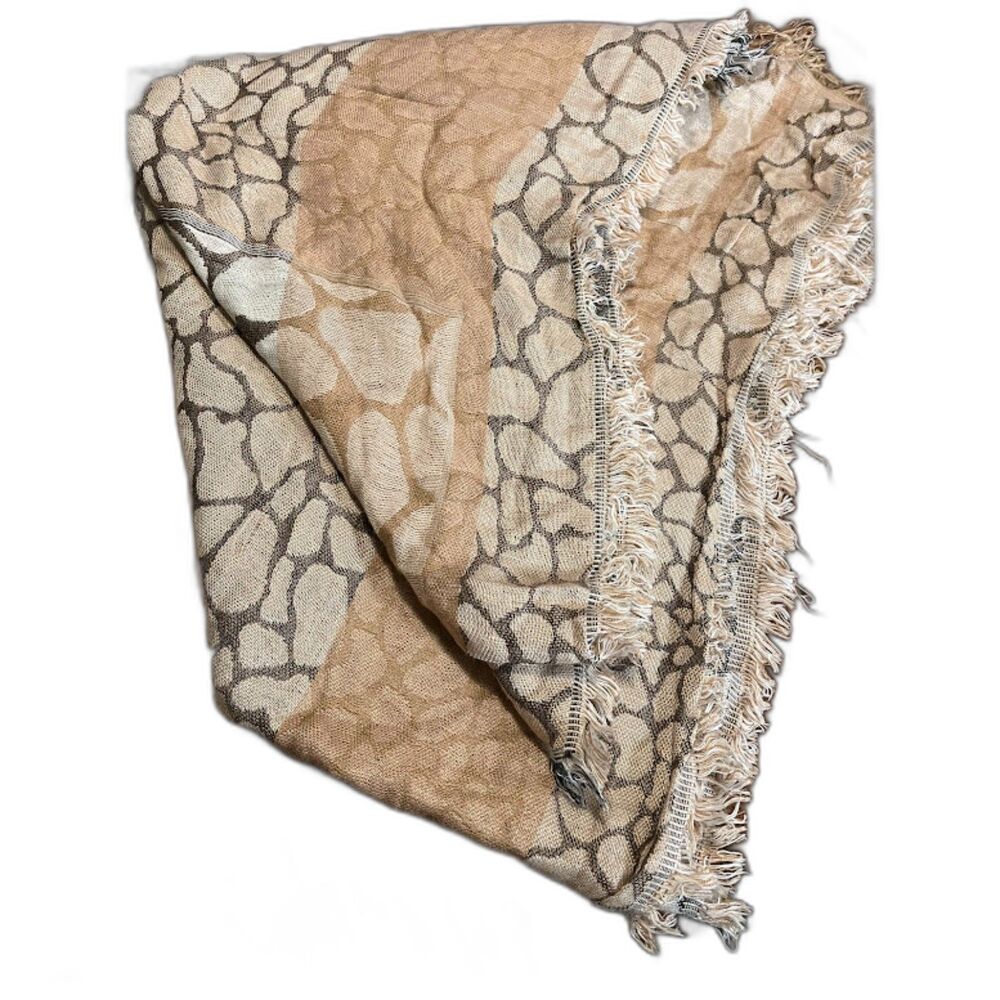 Pashima Whimsical Business Casual Giraffe/Animal Print Large Scarf/Wrap 26"x 74"